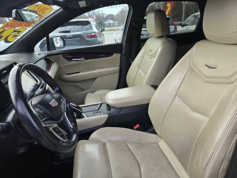 2017 Cadillac XT5 Premium Luxury