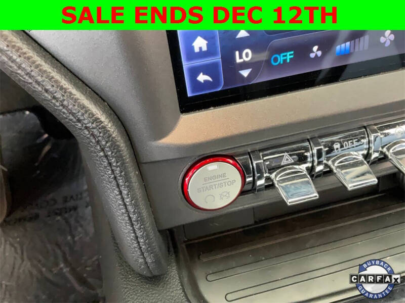 2017 Ford Mustang V6