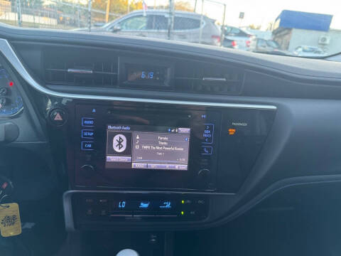 2017 Toyota Corolla SE