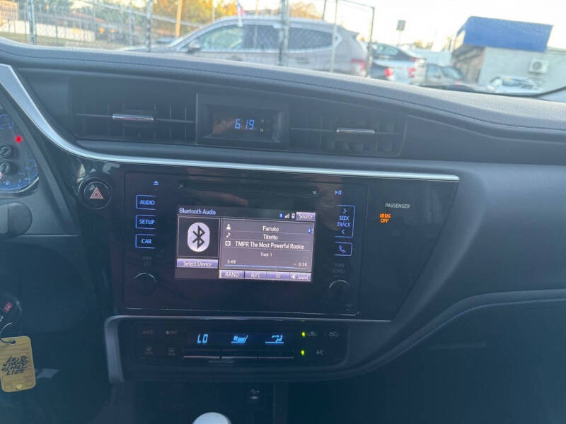 2017 Toyota Corolla SE