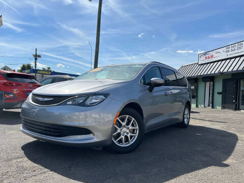 2020 Chrysler Voyager LXi