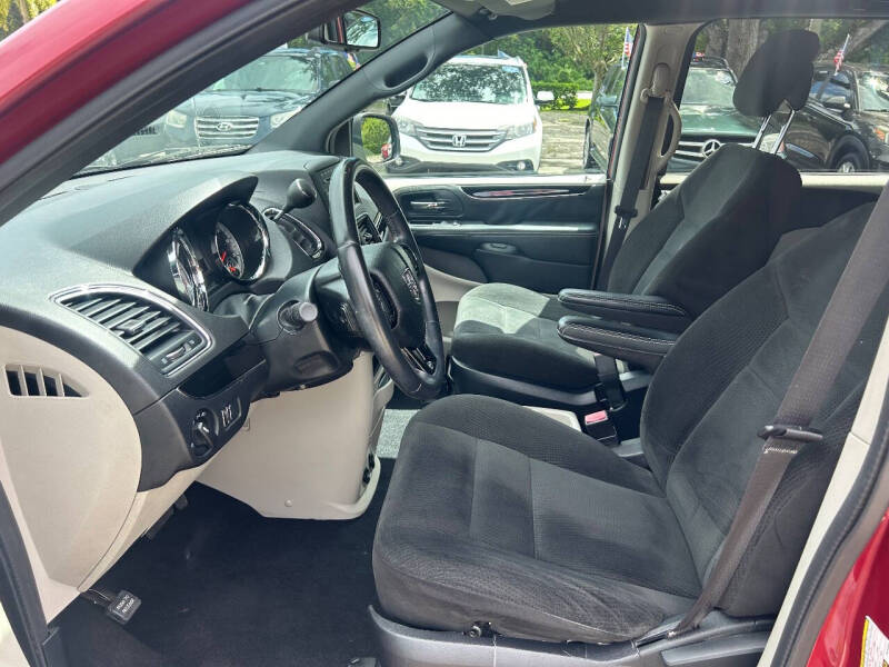 2016 Dodge Grand Caravan SE Plus