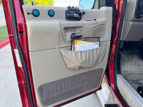 1999 Ford E-Series E-250
