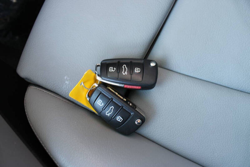 2017 Audi A3 Sportback e-tron 1.4T Premium Plus