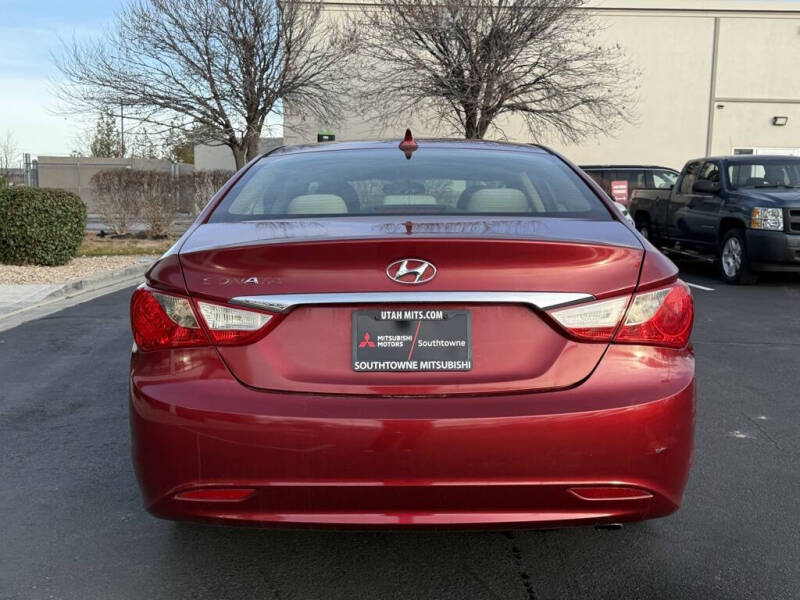 2011 Hyundai Sonata GLS