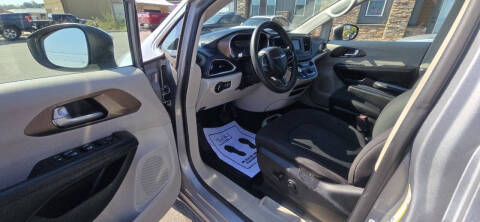 2017 Chrysler Pacifica LX