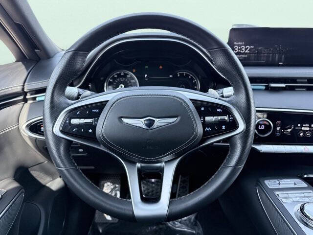 2022 Genesis GV70 2.5T Standard