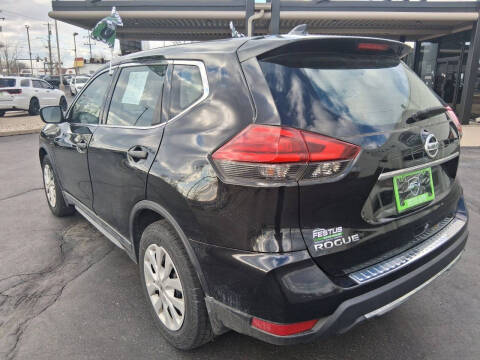 2017 Nissan Rogue S