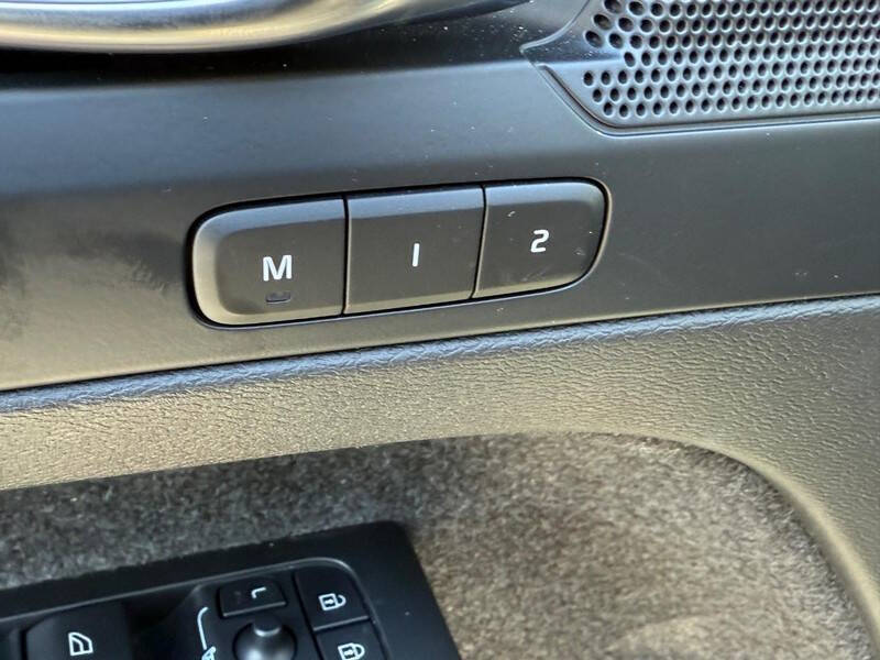 2023 Volvo XC40 Recharge Twin Plus