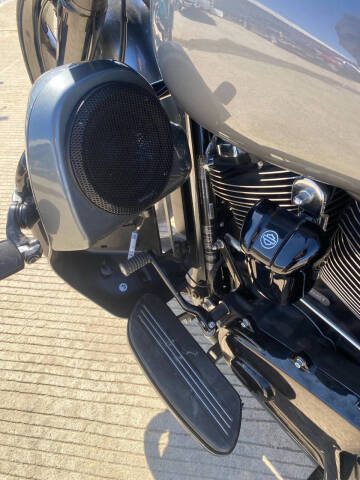 2021 Harley-Davidson Street Glide Special