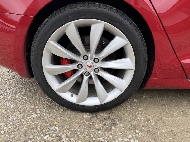 2016 Tesla Model S P90D