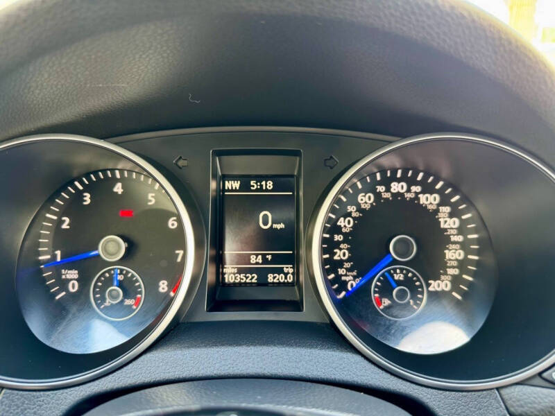 2012 Volkswagen Golf R 4Motion