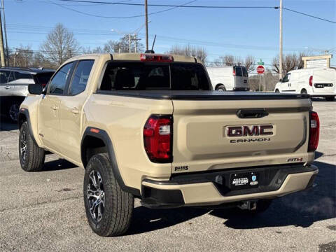 2023 GMC Canyon AT4