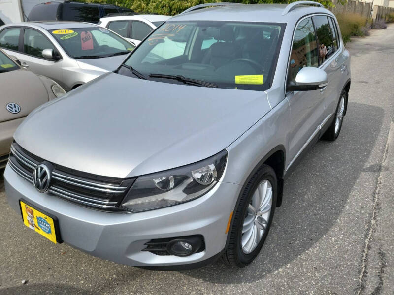 2014 Volkswagen Tiguan for sale at Howe's Auto Sales in Lowell MA