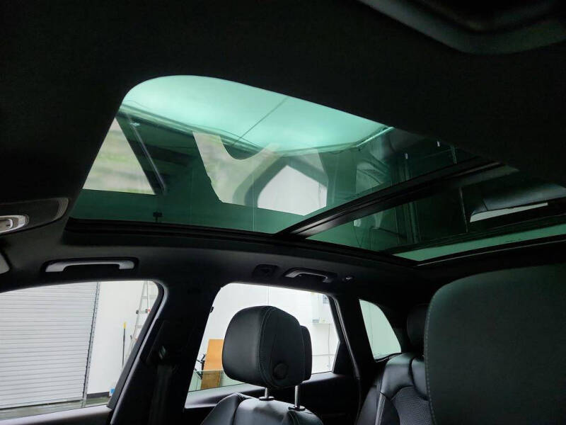 2023 Audi SQ5 3.0T quattro Prestige