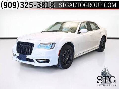 2023 Chrysler 300 Touring L