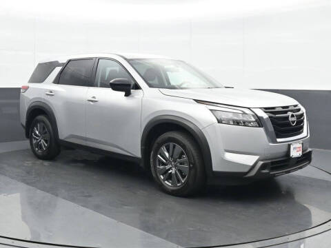 2024 Nissan Pathfinder S