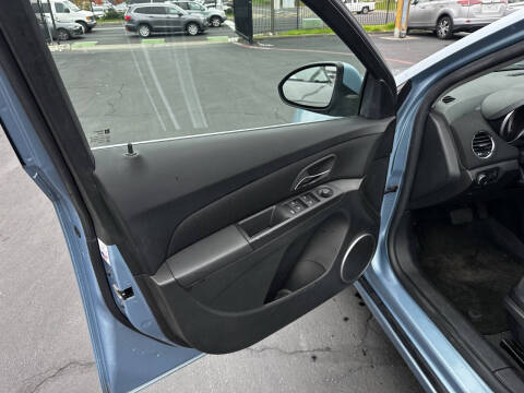 2011 Chevrolet Cruze LT Fleet