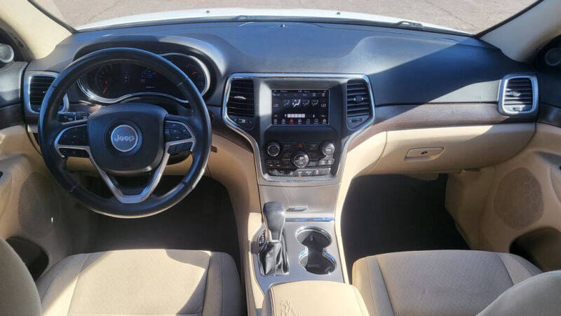 2018 Jeep Grand Cherokee Laredo E