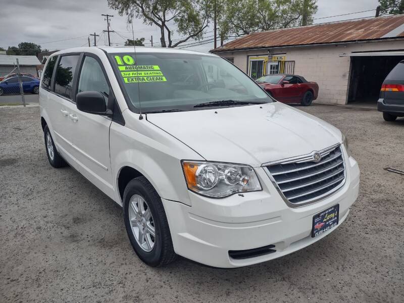 2010 Chrysler Town and Country for sale at Larry's Auto Sales Inc. in Fresno CA