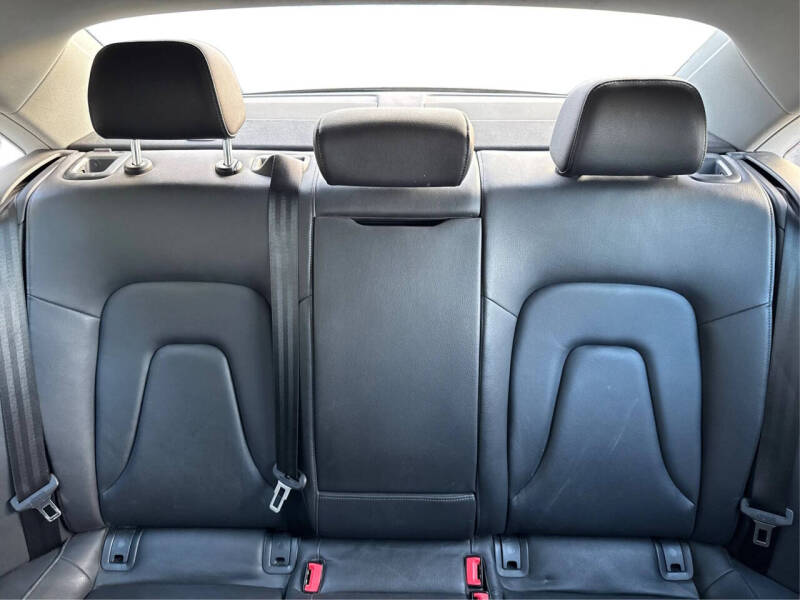 2014 Audi A4 2.0T quattro Premium