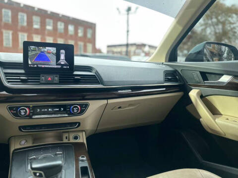 2019 Audi Q5 quattro Premium 45 TFSI