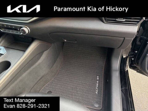 2022 Nissan Altima 2.5 SR