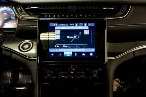 2022 Jeep Grand Cherokee L Altitude