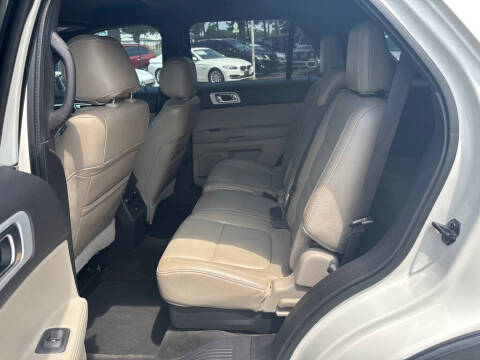 2011 Ford Explorer XLT