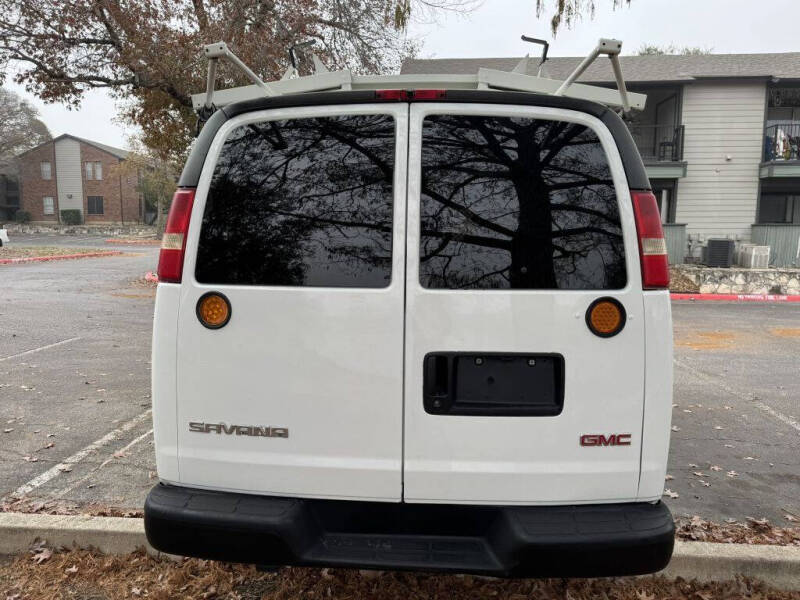 2007 GMC Savana 2500