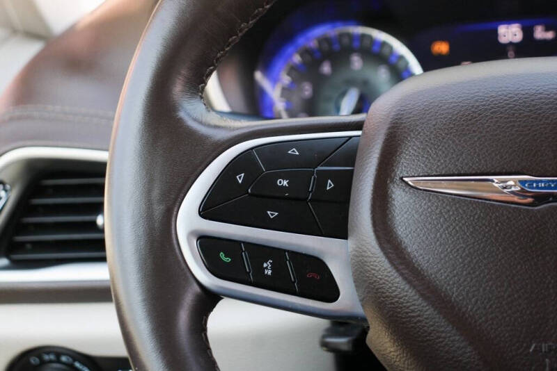 2021 Chrysler Pacifica Touring