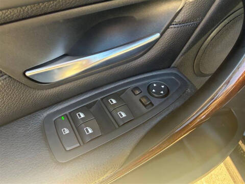 2015 BMW 3 Series 328i xDrive