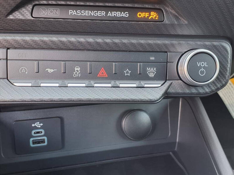 2025 Ford Mustang EcoBoost