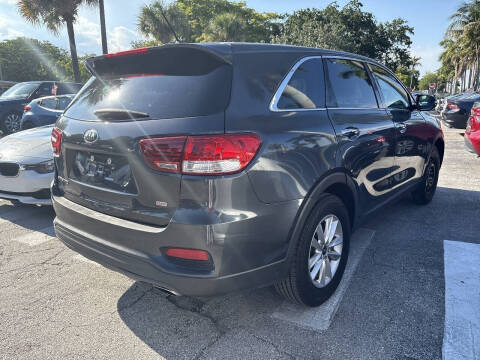 2019 Kia Sorento L