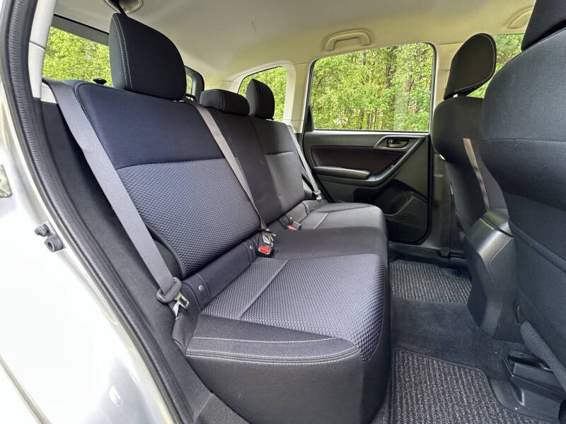 2017 Subaru Forester 2.5i