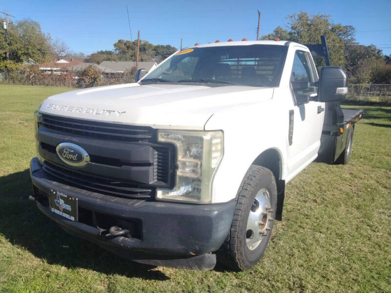 2017 Ford F-350 Super Duty for sale at LA PULGA DE AUTOS in Dallas TX