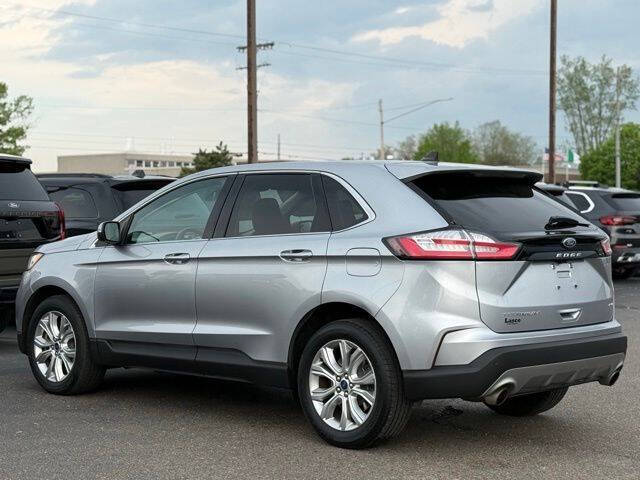 2022 Ford Edge Titanium