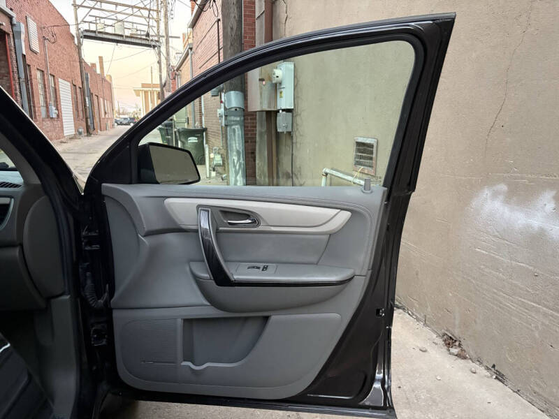 2017 Chevrolet Traverse Premier