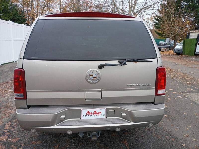 2003 Cadillac Escalade