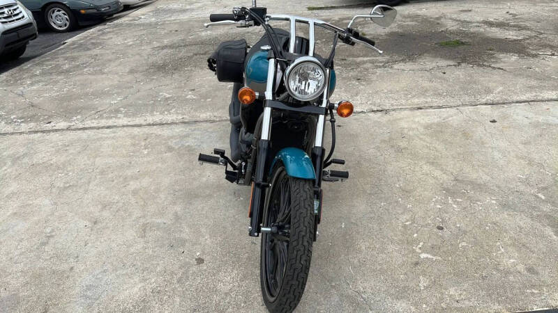 2022 Kawasaki Vulcan 900 Custom