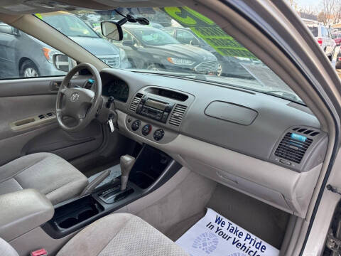 2003 Toyota Camry LE