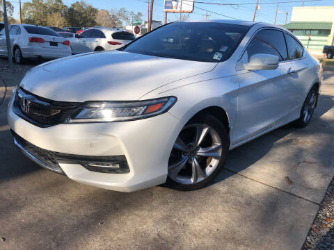 2017 Honda Accord for sale at SW AUTO LLC in Lafayette LA