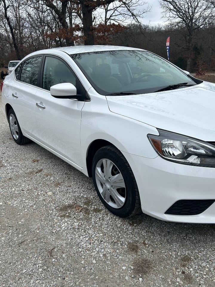 2017 Nissan Sentra for sale at Exchange Auto Sales LLC in Edwards, MO