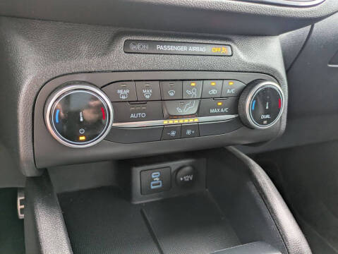 2023 Ford Escape ST-Line