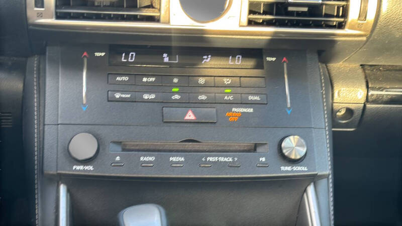 2015 Lexus IS 250