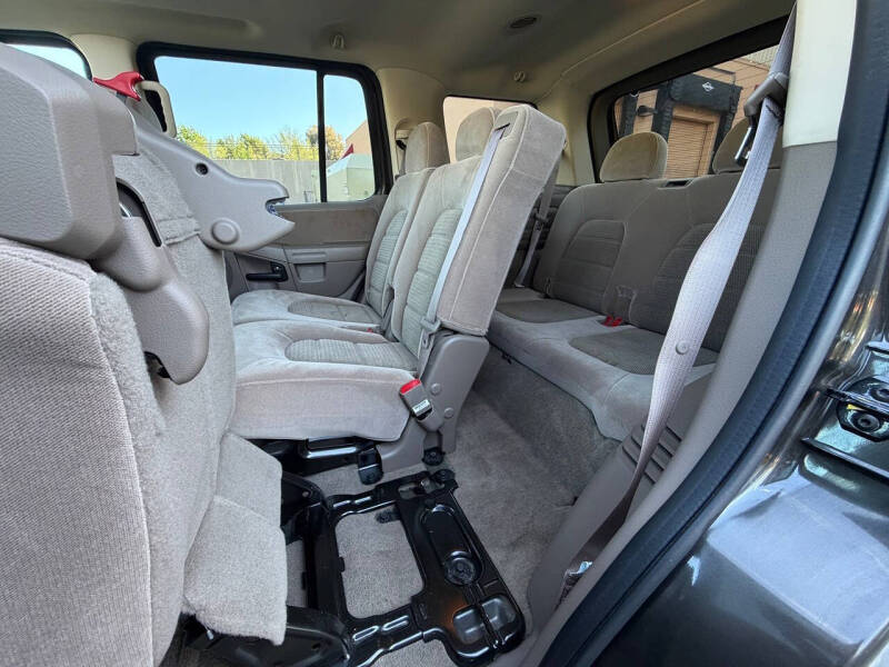 2005 Ford Explorer XLT
