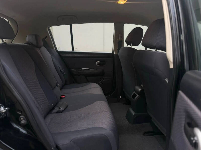 2008 Nissan Versa 1.8 S