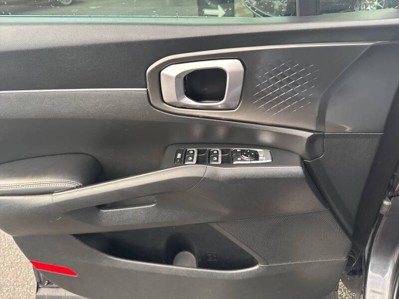 2023 Kia Sorento Hybrid EX