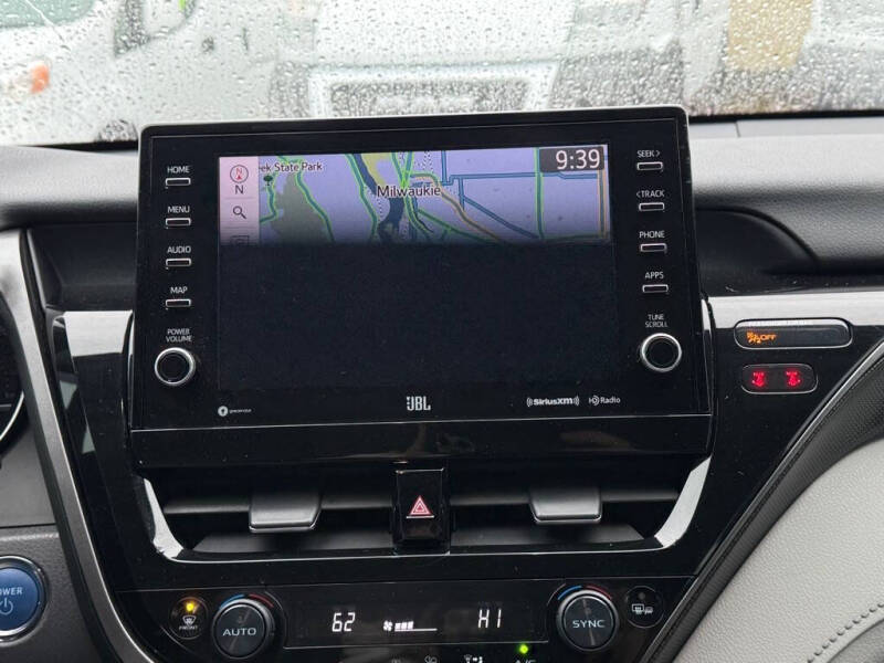 2021 Toyota Camry Hybrid XSE