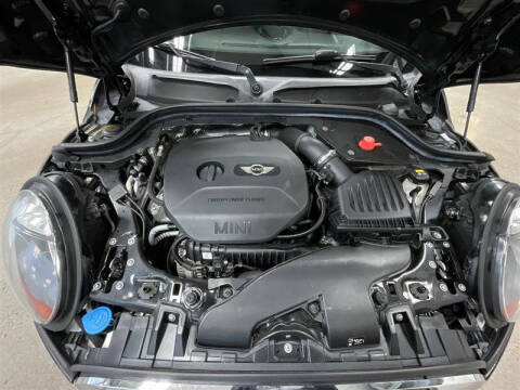 2016 MINI Hardtop 4 Door Cooper